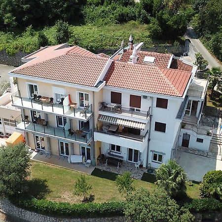 Villa Kubo 로브란 외부 사진